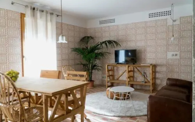 Moll Petit Apartments