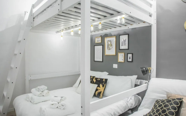 Home Hotel - Paruta 65