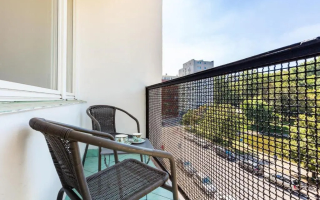 Apartments Warsaw Browarna by Renters