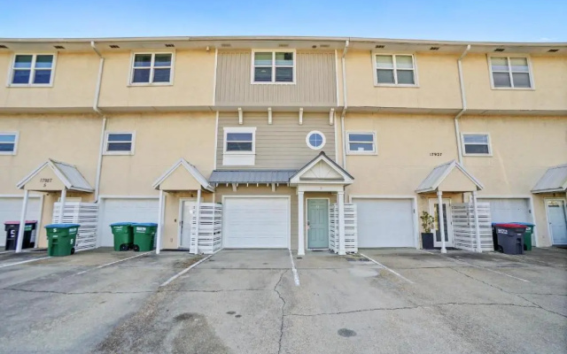 Beachside West Townhome