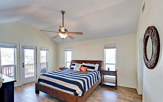 Canal 22108 - 3 Br Home