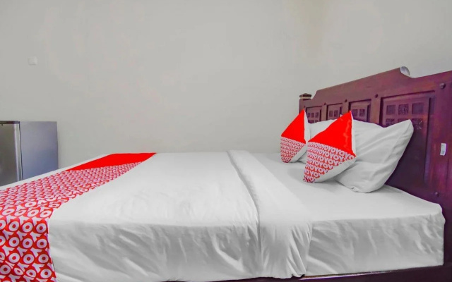 Hotel O Gayatri Residence