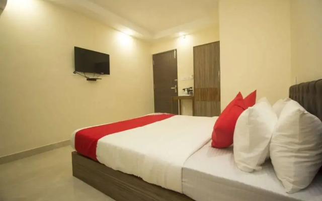 Silver Crescent By OYO Rooms