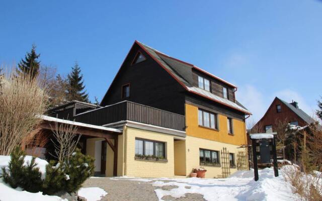 Berggasthof Neues Haus In Oberwiesenthal Germany From 135