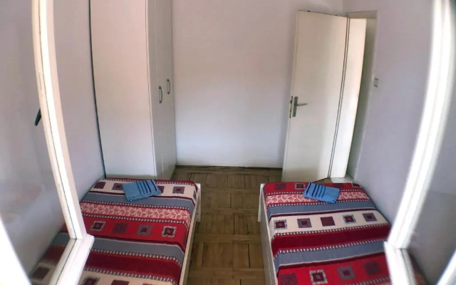 One bedroom Apartment 500m from the beach