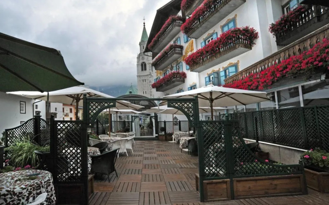 Ancora Cortina