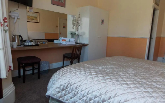 Topaz Guest House
