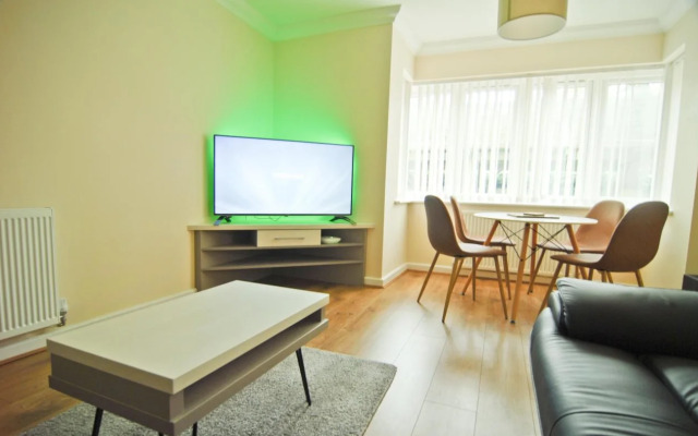 Room & Roof