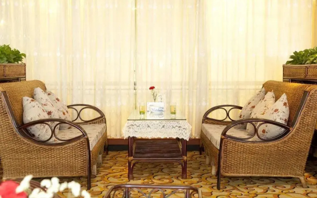 Jinhe Hotel