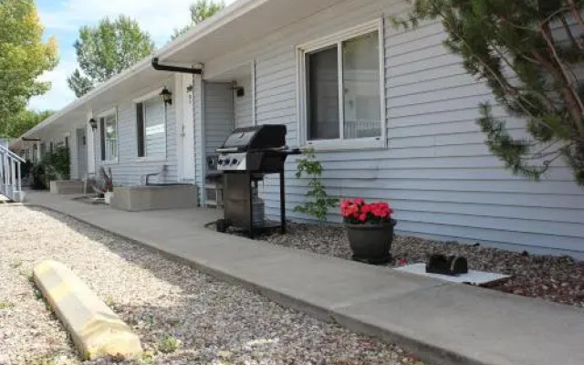 Wheatland Motel