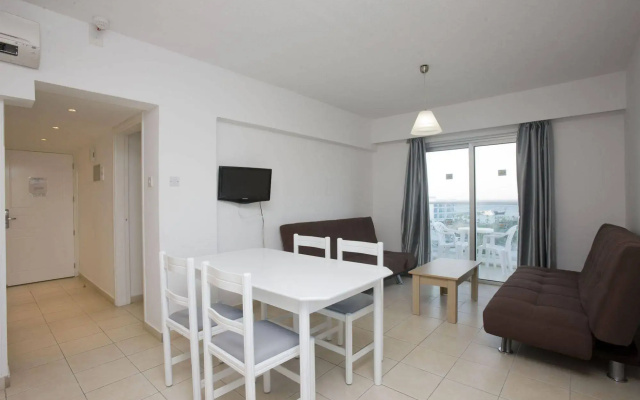 Trizas Hotel Apartments