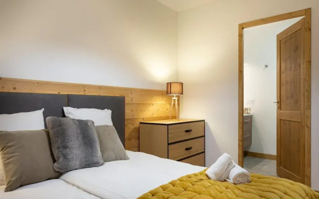 Apartment in Plagne 1800 With Ski-in/ski-out