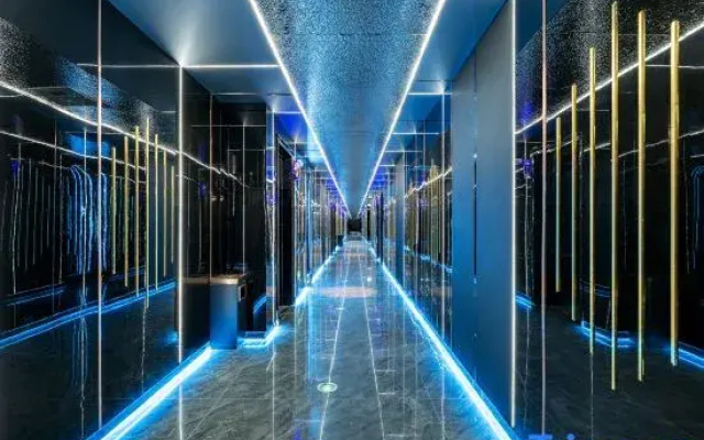 Courle Fontainebleau International Hotel