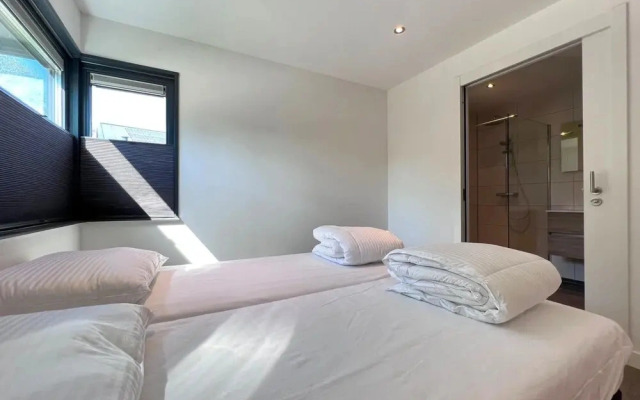 Eco-friendly Villa With Terrace and Garden