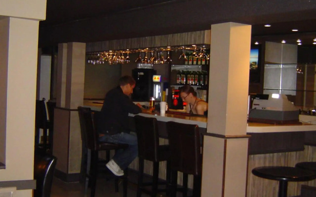 Barclay Hotel