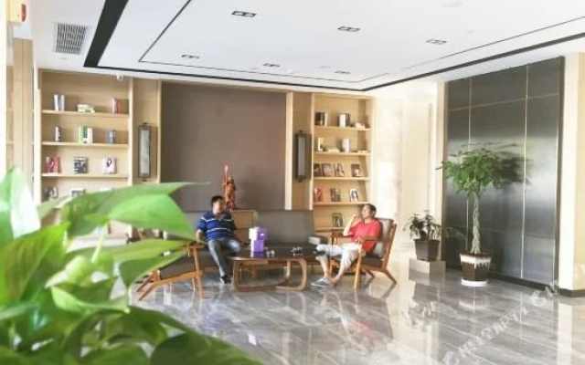 City Convenient Hotel (Xiangyang Wanda Plaza)