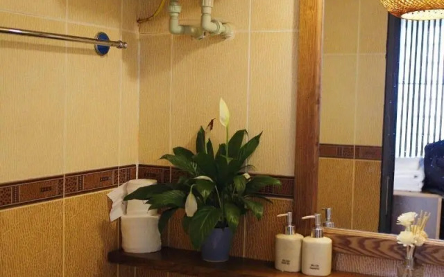 The Autumn Homestay