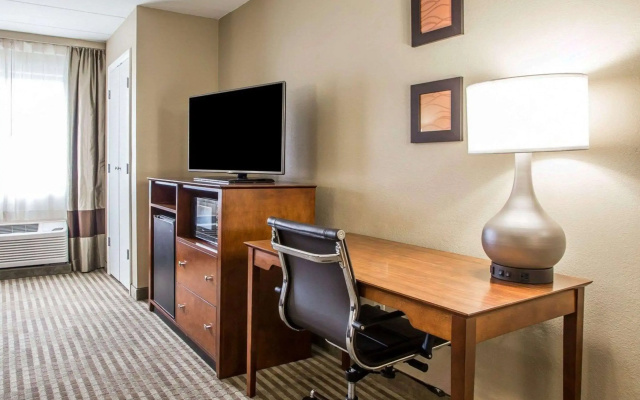 Comfort Inn Hammond I-94