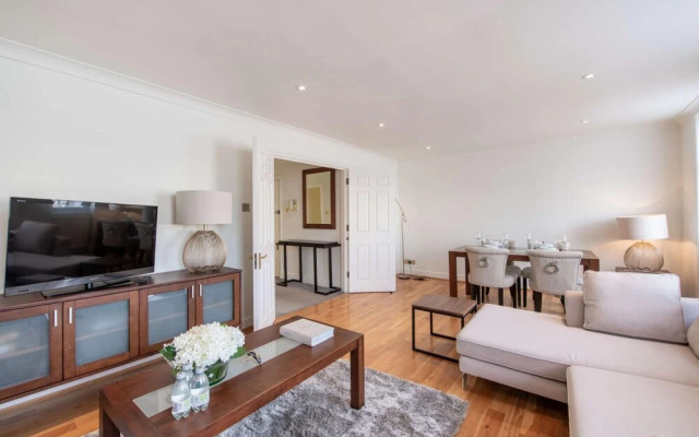 Modern 2 Double Bedroom Apartment in Kensington