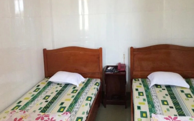Huynh Mai Hotel