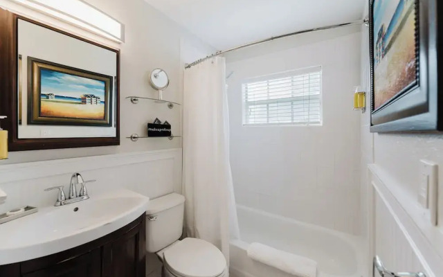 Savannah Apartment