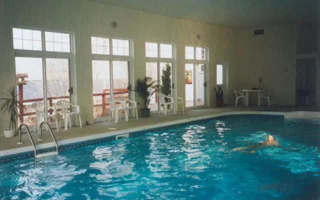 Sunny Hill Resort