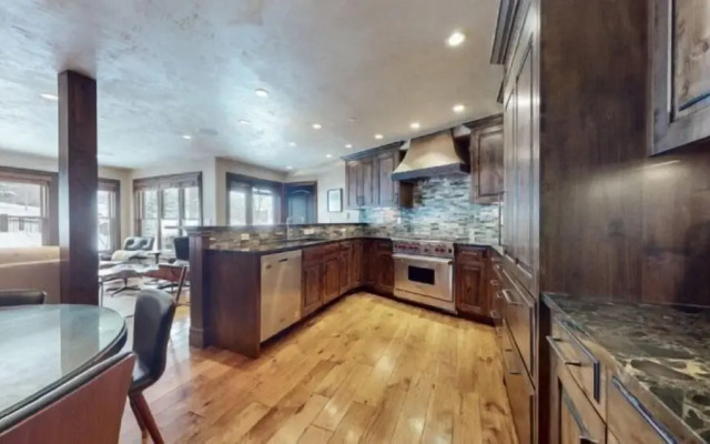 Snowmass_village_3bd_gen_c