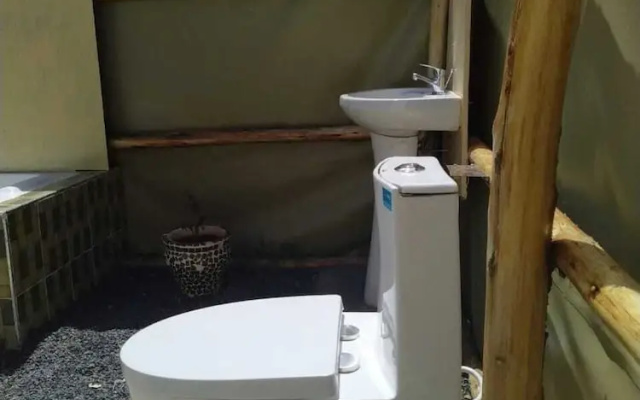 Amanya 1-bed Leopard Family With Mt Kilimanjaro vi - Campsite