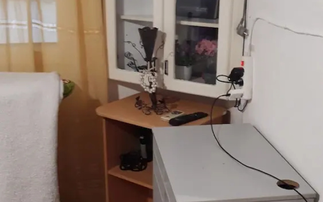 Beautiful 1-bed House in Athens