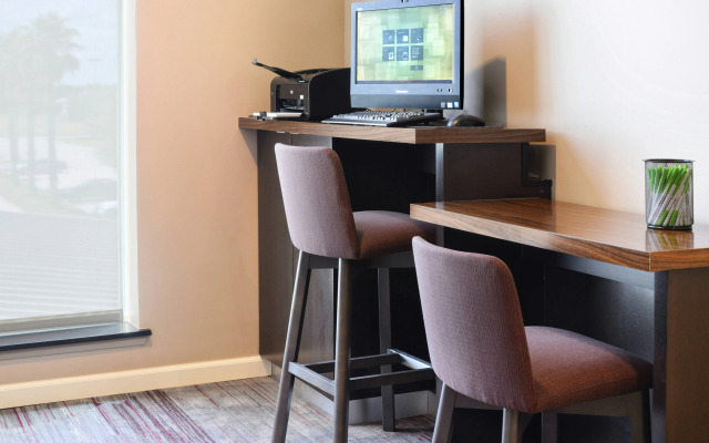 Courtyard by Marriott Houston Pearland