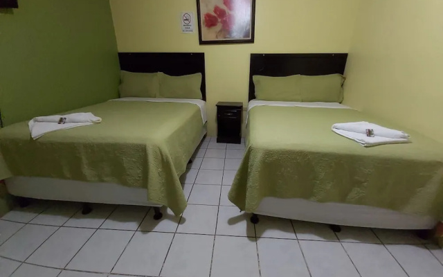 Mados Hotel Aterrizaje