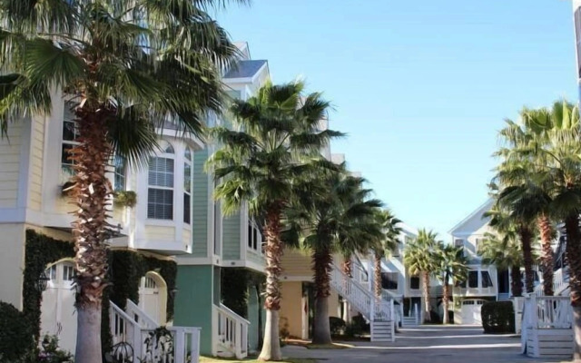 113 Waters Edge Community