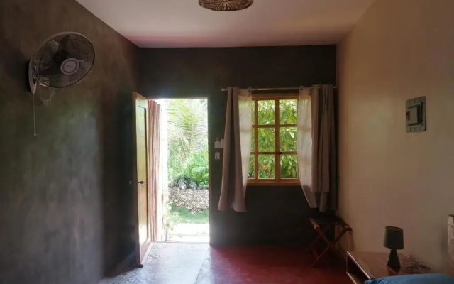 Nakabalo Guesthouse & Restaurant