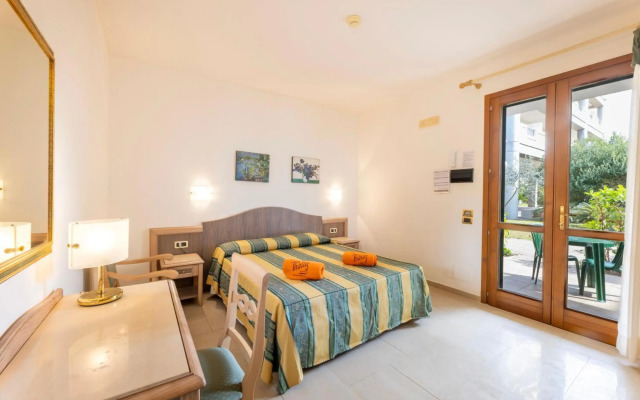 Hotel Thàlas Club