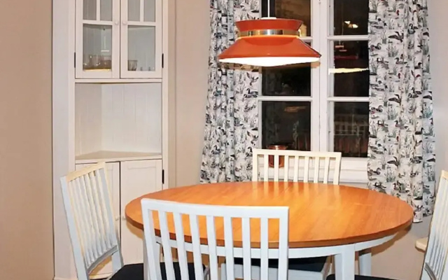 6 Person Holiday Home in Stjarnhov