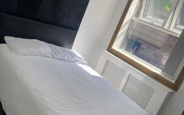 Beautiful 1-bed Apartment in Wolverhampton