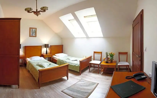 Zamek na Skale