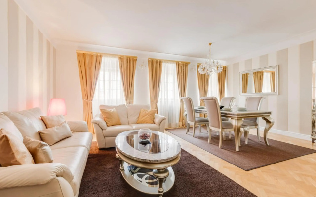 Charles Bridge Royal Apartment - Castle District