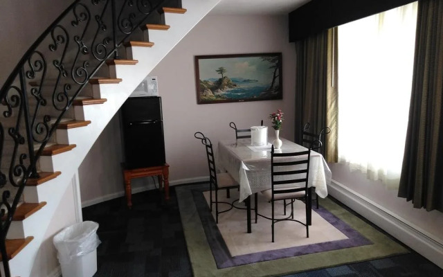 Cardinal Inn