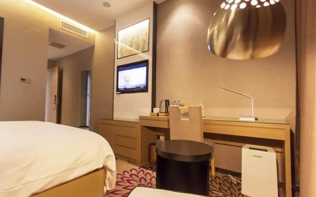 Lavande Hotels·Jinzhong Walmart