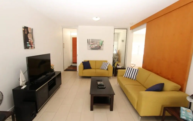 1 Bright Point Apartment 1408