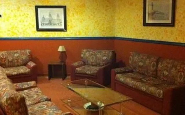Hotel Almirante