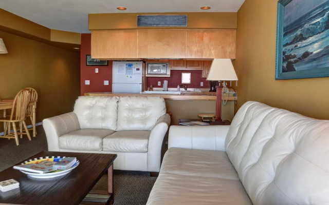 Waters Edge 312