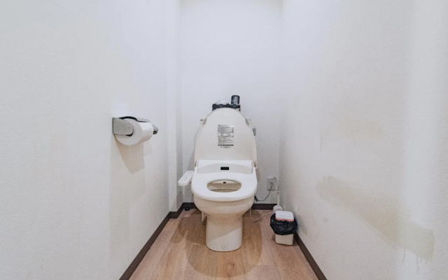 Ark Guest House Namba - Hostel