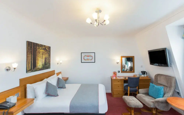 Best Western Stade Court Hotel