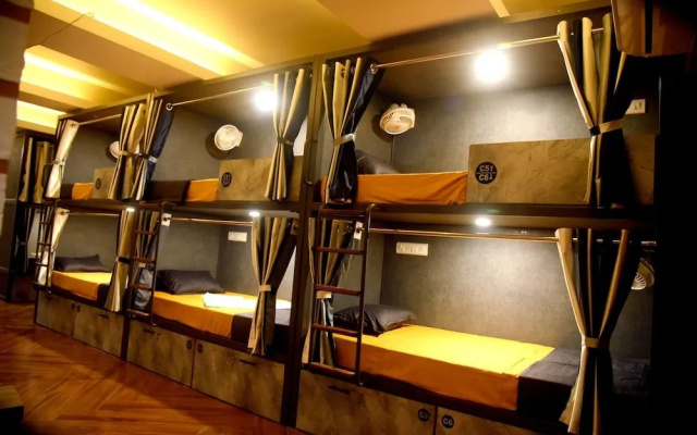 Charyana Hotel Ac Dormitory