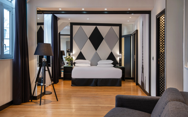 L'Empire Paris