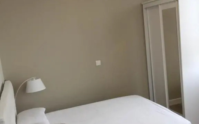 Beau studio meublé 25m2 avec parking