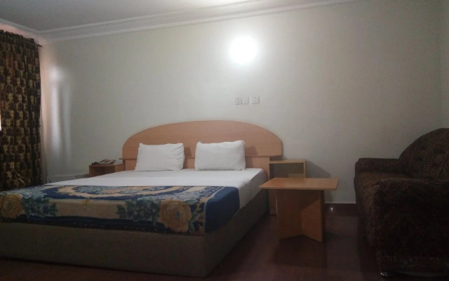 Serob Hotels