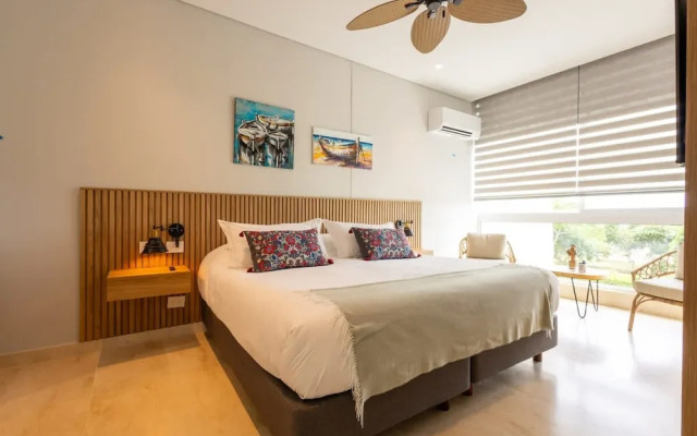 Seaside 3br Retreat w Terrace Beach Access